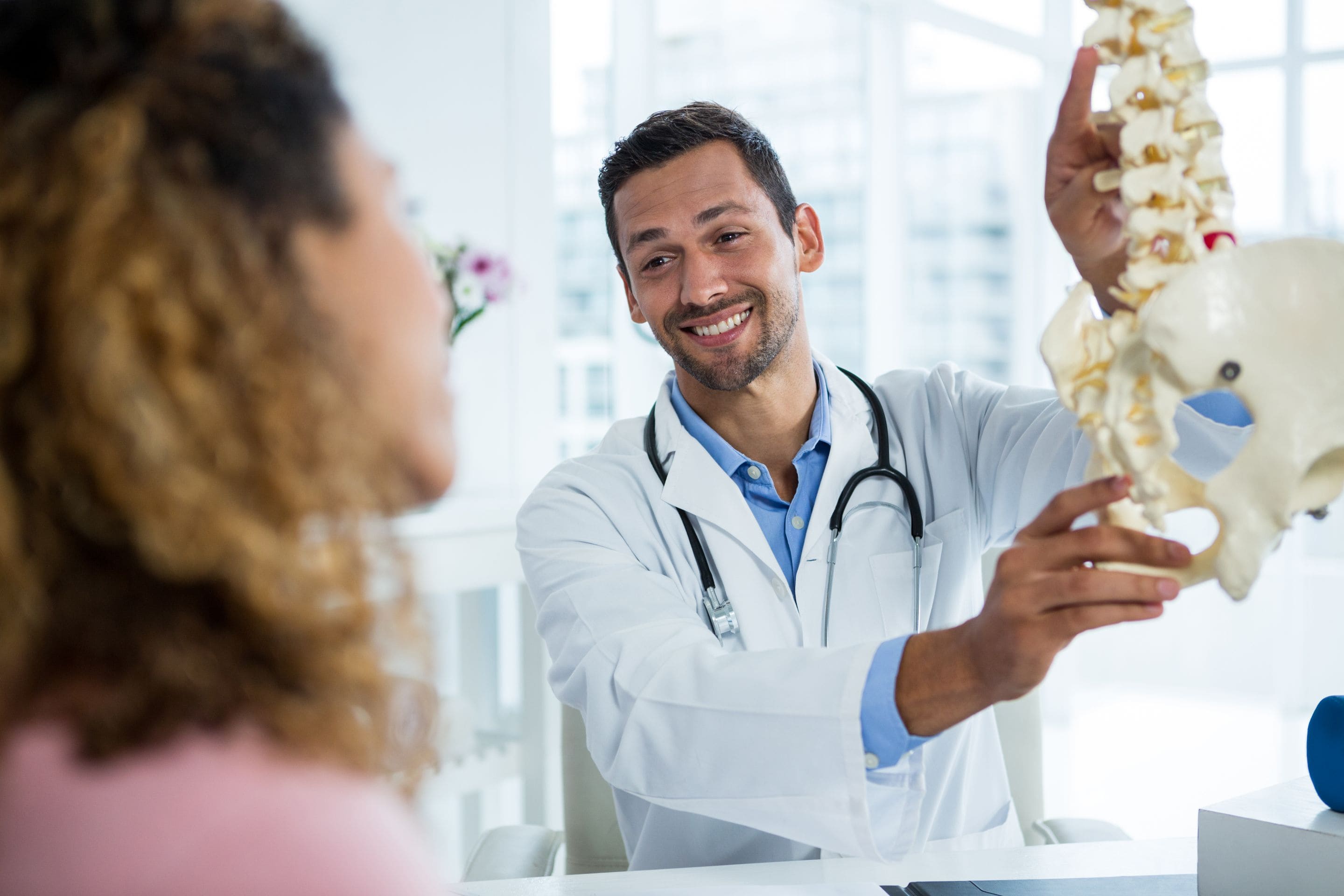 consulta-privada-con-cirugia-articular.jpg